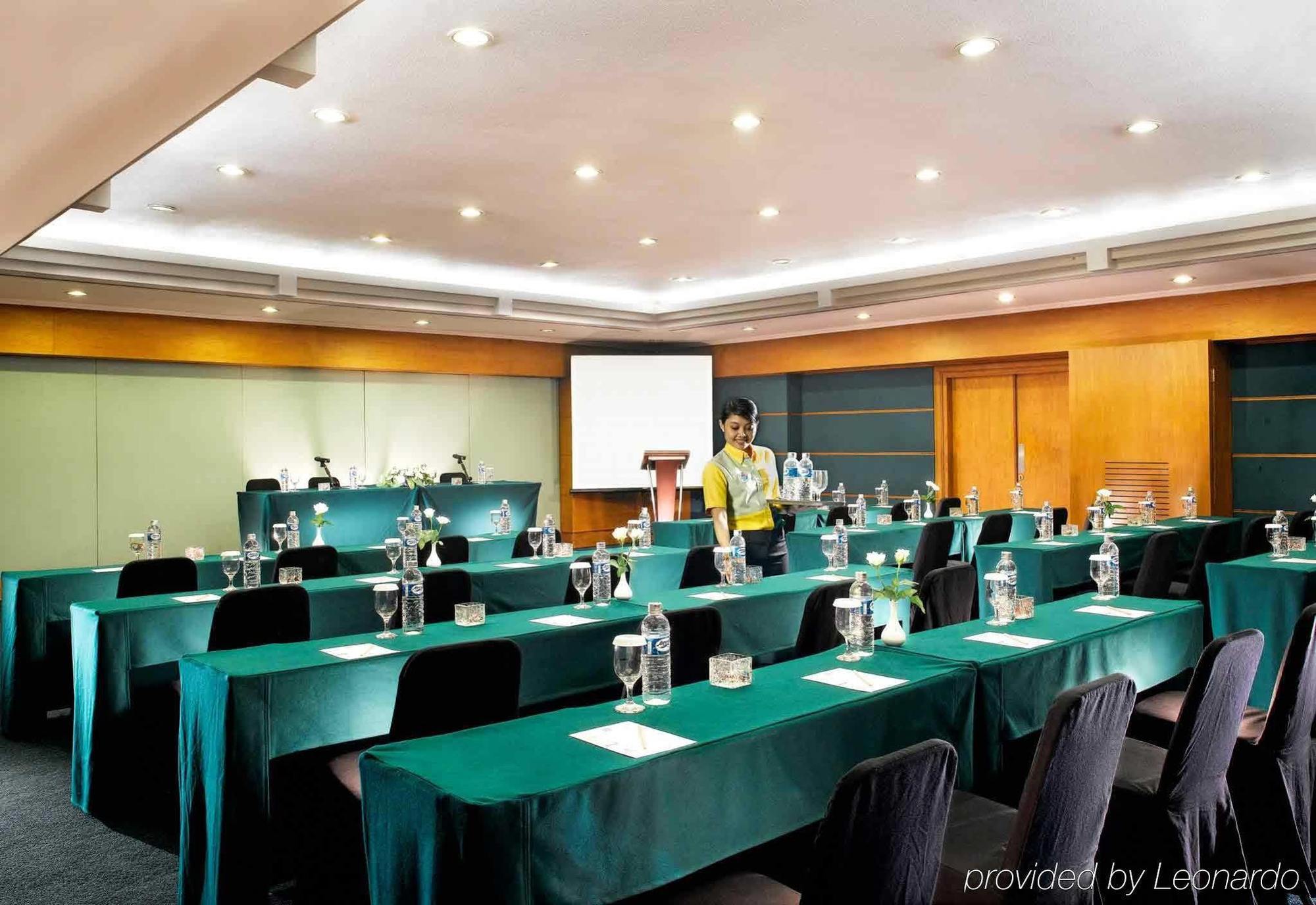 Tamarin Hotel Jakarta Manage By Vib Hospitality Management 设施 照片